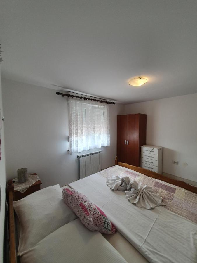 Apartments & Rooms Krk Krk Town Exterior photo