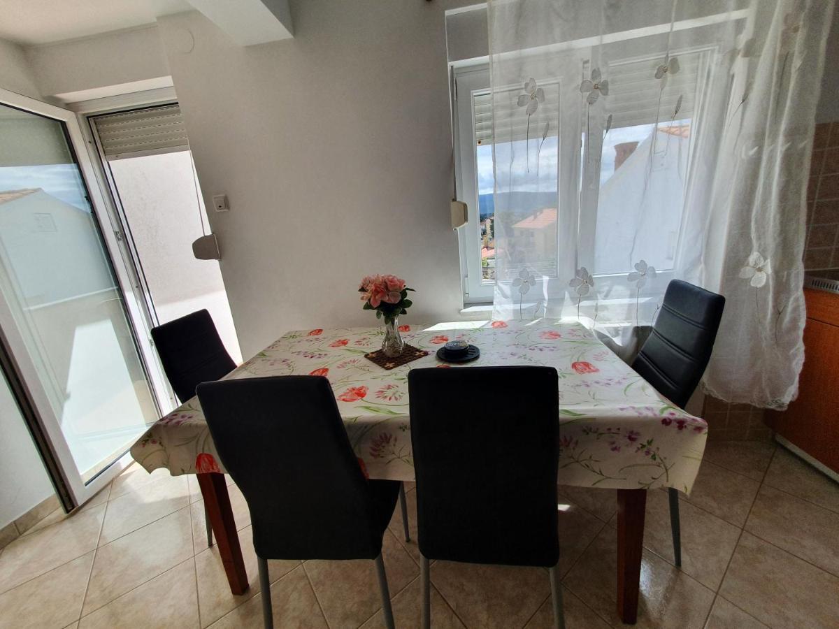 Apartments & Rooms Krk Krk Town Exterior photo